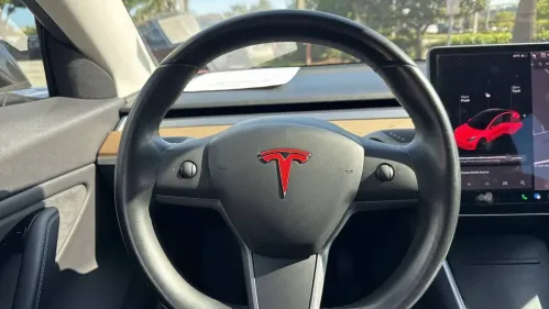 2019 Tesla Model 3 5YJ3E1EA2KF313464