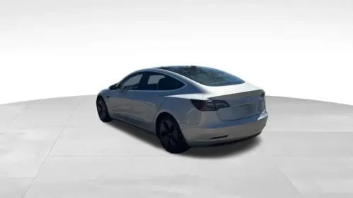 2018 Tesla Model 3 5YJ3E1EA5JF098905