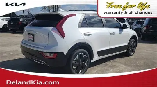2023 Kia NIRO EV KNDCR3L18P5030532