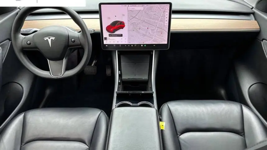 2021 Tesla Model Y 5YJYGDEE2MF072268