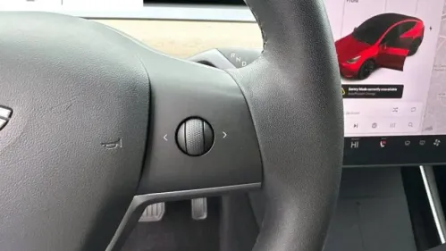 2021 Tesla Model Y 5YJYGDEE2MF072268
