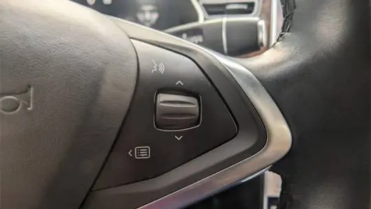 2017 Tesla Model S 5YJSA1E11HF196606