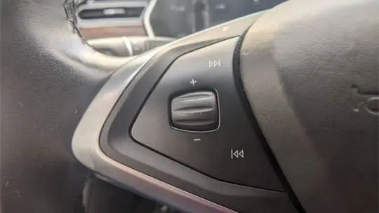 2017 Tesla Model S 5YJSA1E11HF196606