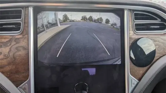 2017 Tesla Model S 5YJSA1E11HF196606