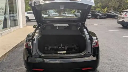2017 Tesla Model S 5YJSA1E11HF196606
