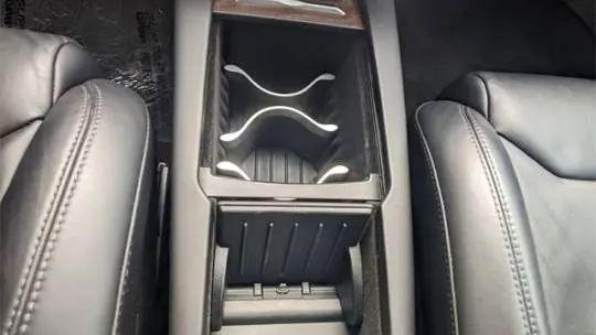 2017 Tesla Model S 5YJSA1E11HF196606