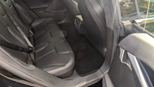 2017 Tesla Model S 5YJSA1E11HF196606