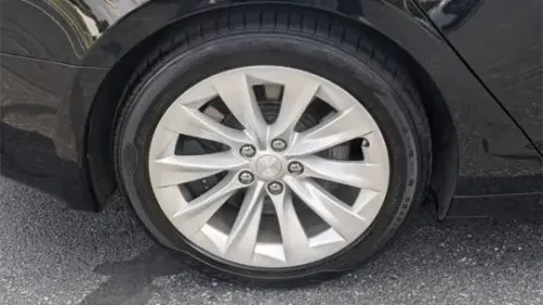 2017 Tesla Model S 5YJSA1E11HF196606