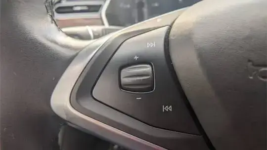 2017 Tesla Model S - Images - 21