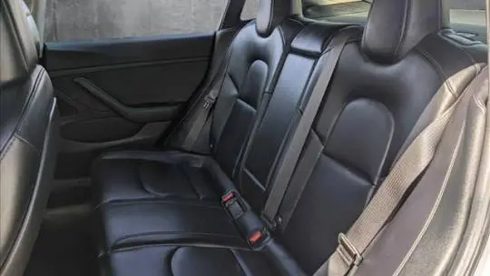 2018 Tesla Model 3 5YJ3E1EA0JF009726