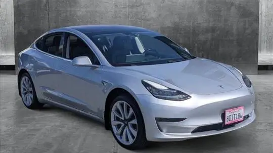2018 Tesla Model 3 5YJ3E1EA0JF009726