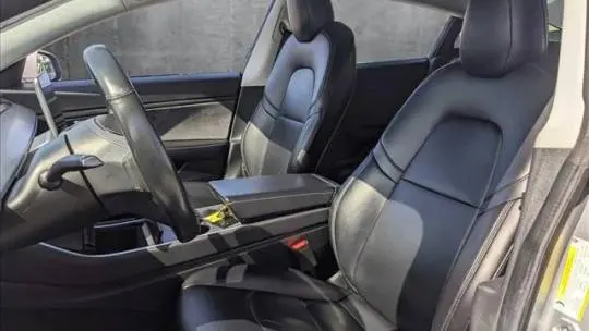 2018 Tesla Model 3 5YJ3E1EA0JF009726