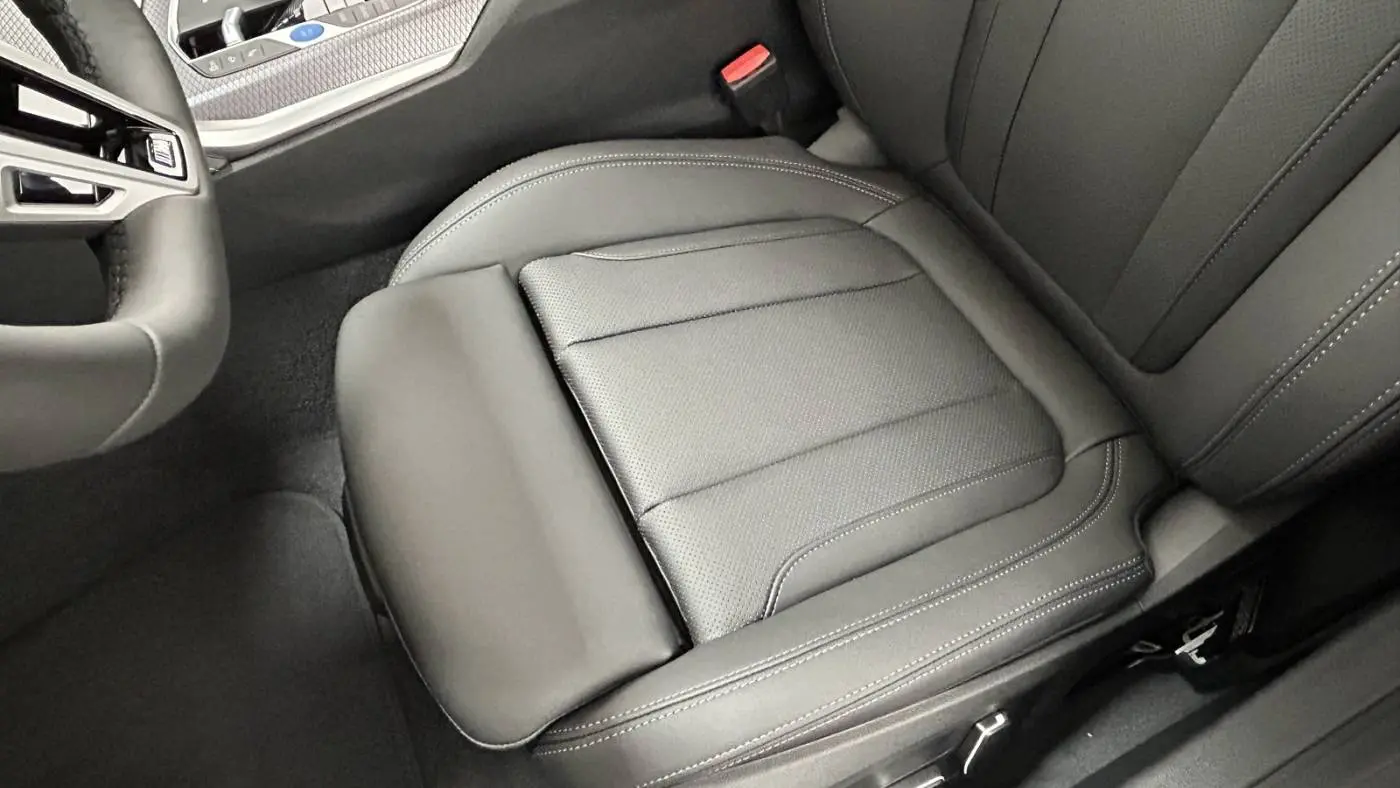 2025 BMW i4 WBY43HD04SFU87736