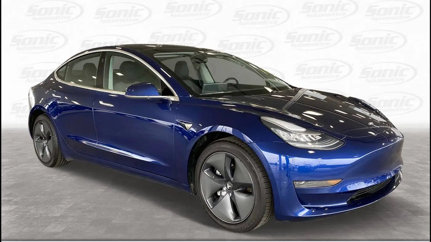 2020 Tesla Model 3 5YJ3E1EA2LF745697