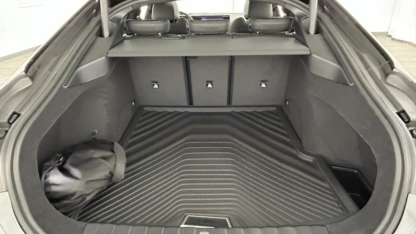 2025 BMW i4 WBY43HD04SFU87736