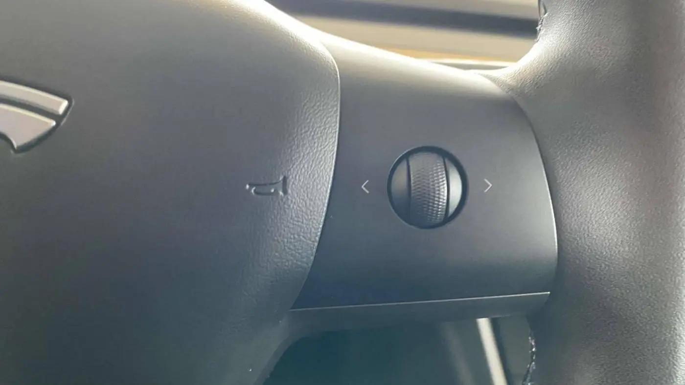 2020 Tesla Model 3 5YJ3E1EA2LF745697