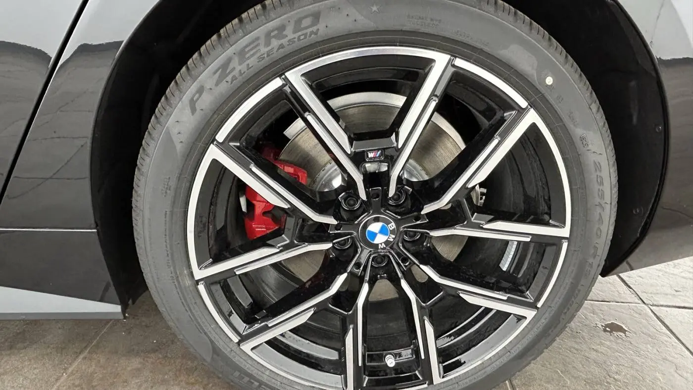 2025 BMW i4 WBY43HD04SFU87736
