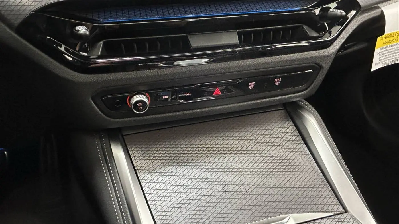 2025 BMW i4 WBY43HD04SFU87736