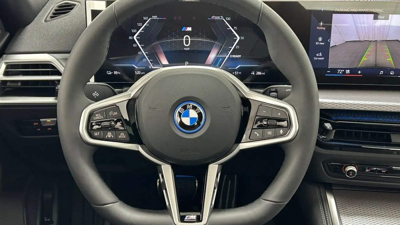 2025 BMW i4 WBY43HD04SFU87736