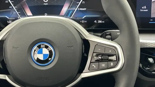 2025 BMW i4 WBY43HD04SFU87736