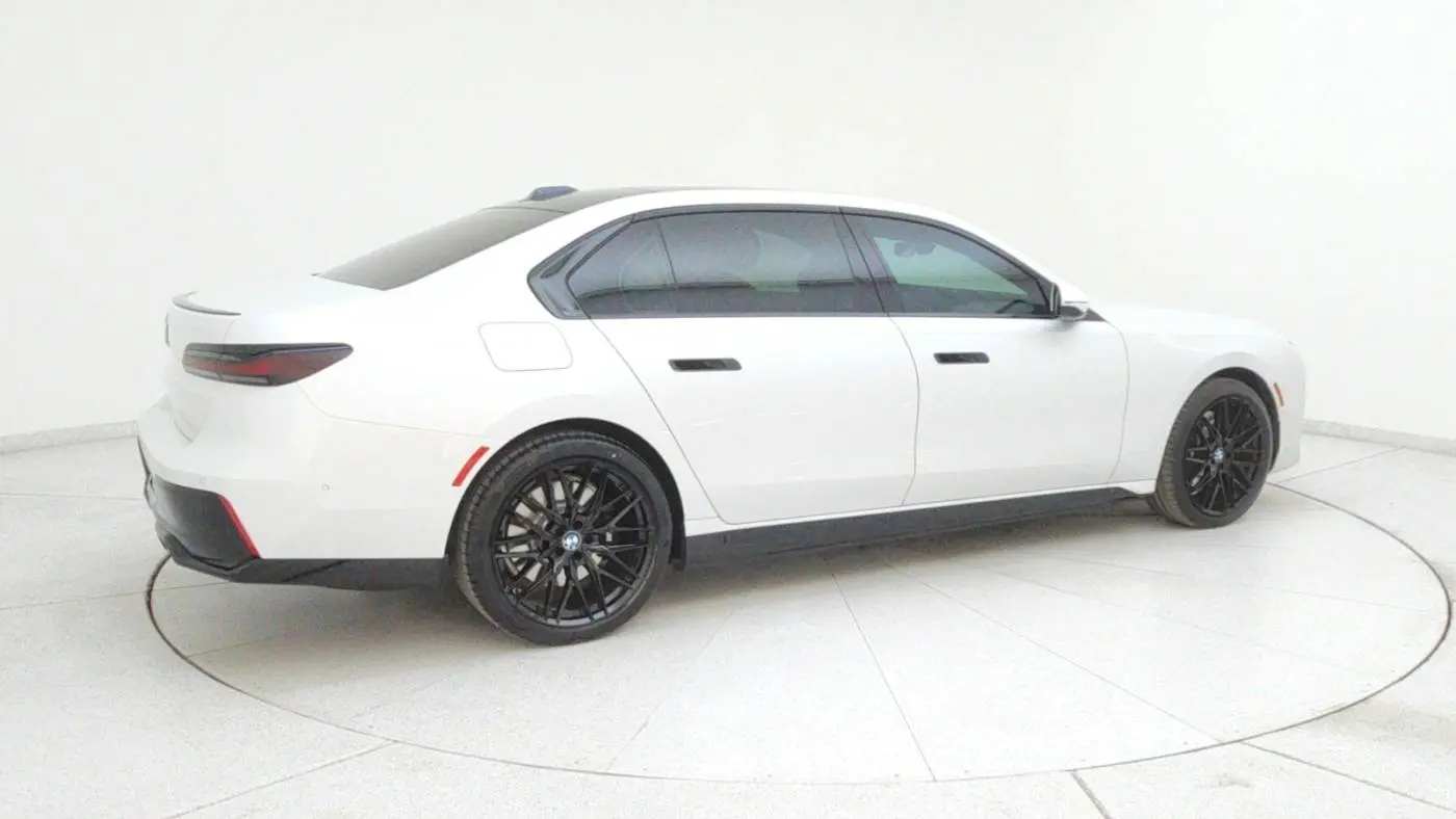 2023 BMW i7 WBY53EJ06PCN77812
