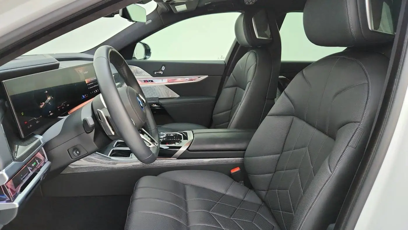 2023 BMW i7 WBY53EJ06PCN77812