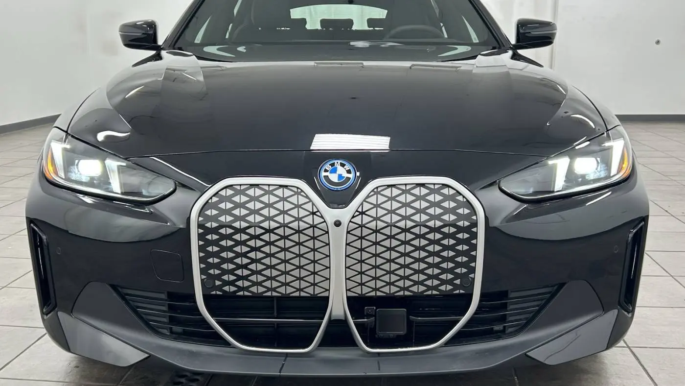 2025 BMW i4 WBY43HD03SFU80759