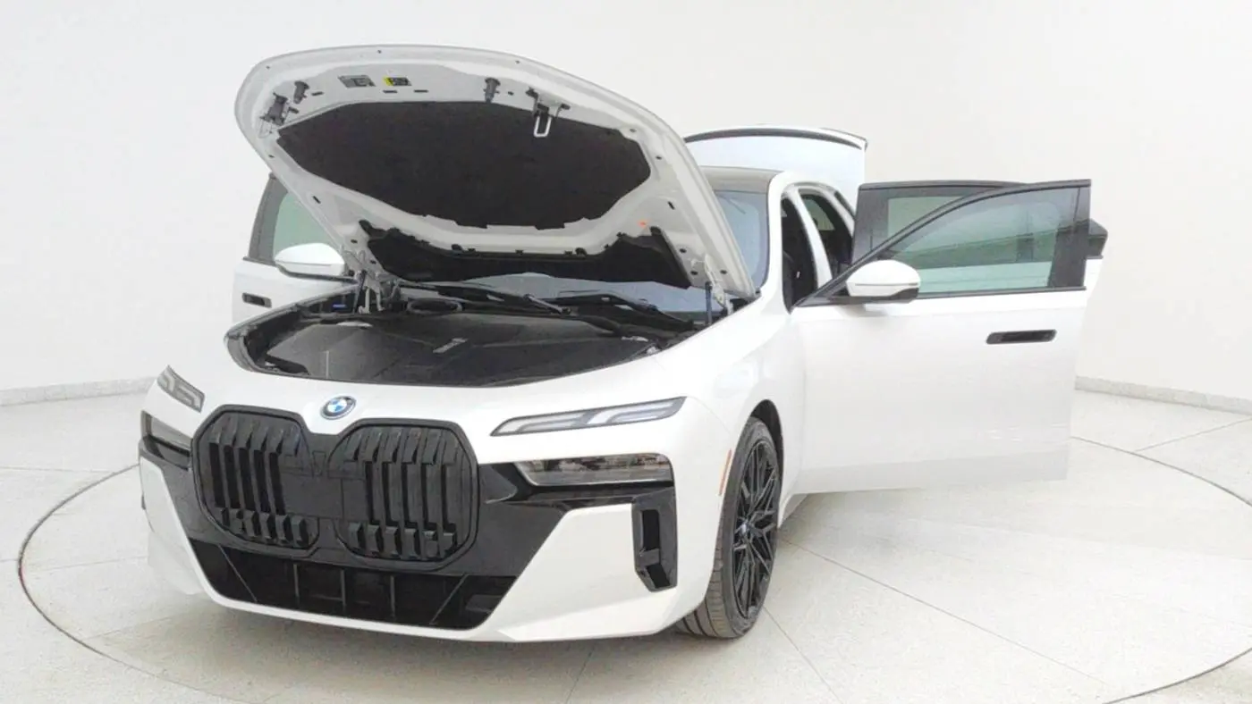 2023 BMW i7 WBY53EJ06PCN77812