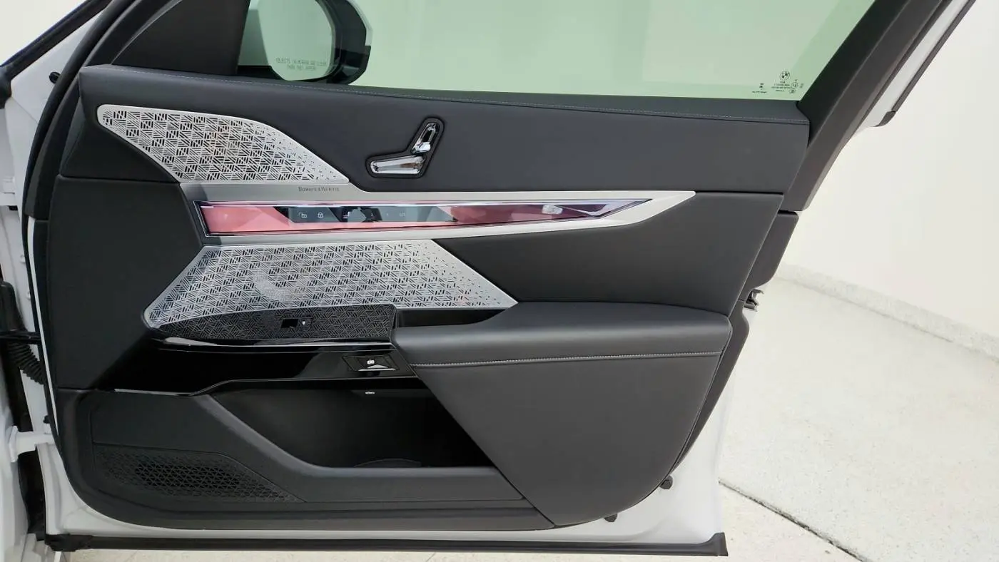 2023 BMW i7 WBY53EJ06PCN77812