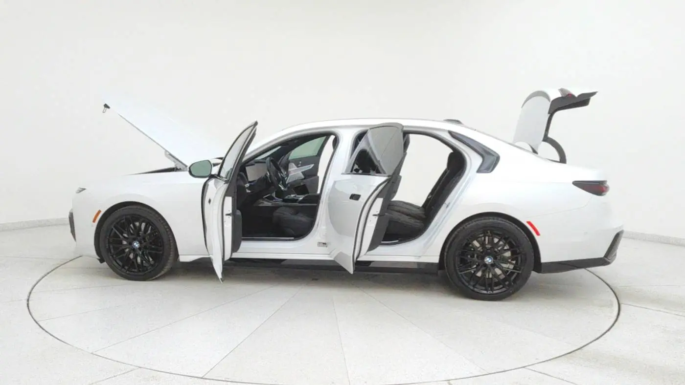 2023 BMW i7 WBY53EJ06PCN77812