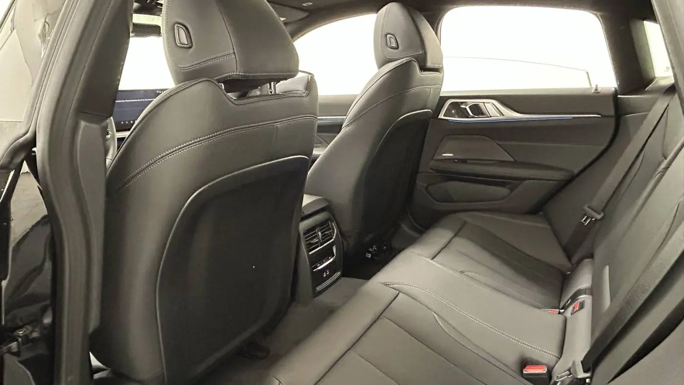 2025 BMW i4 WBY43HD03SFU80759