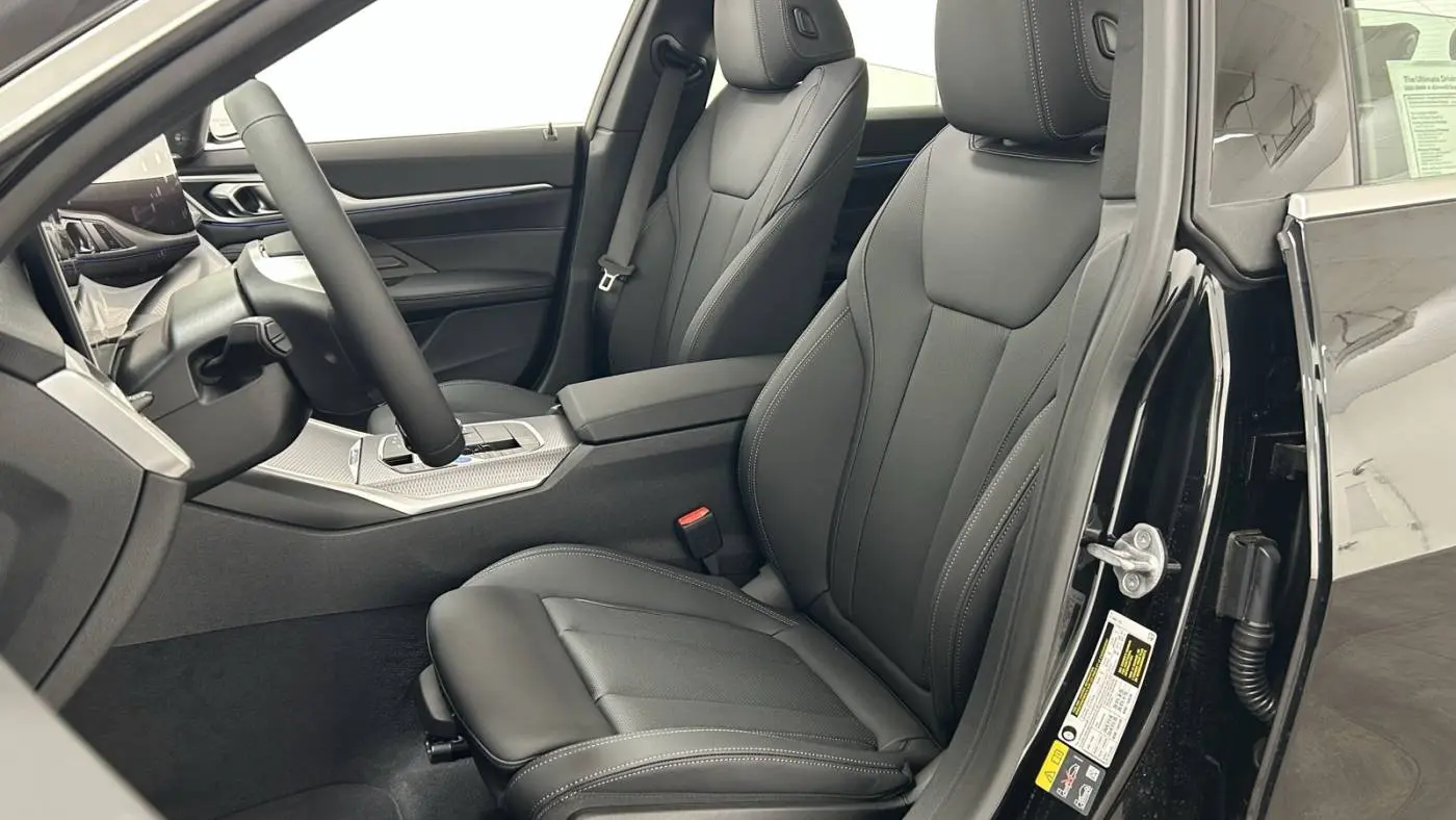 2025 BMW i4 WBY43HD03SFU80759