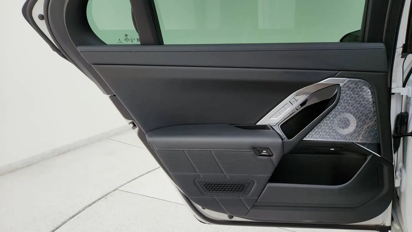 2023 BMW i7 WBY53EJ06PCN77812