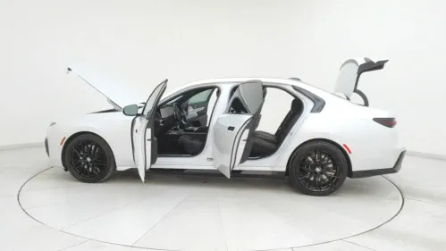 2023 BMW i7 WBY53EJ06PCN77812