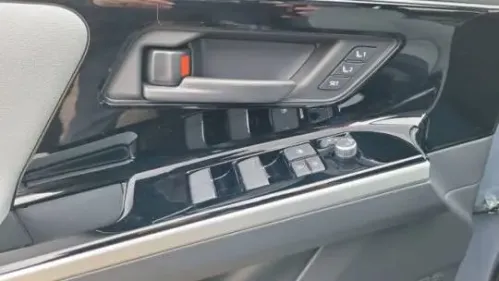 2025 Subaru Solterra JTMABABA0SA095618