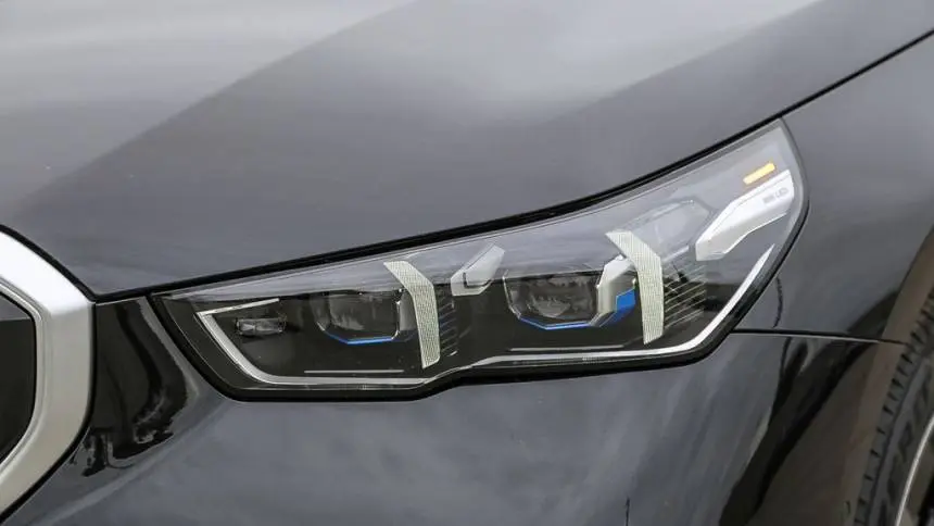 2025 BMW i5 WBY33FK04SCU77504