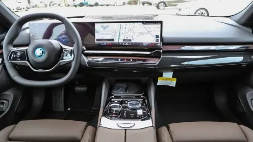 2025 BMW i5 WBY33FK04SCU77504