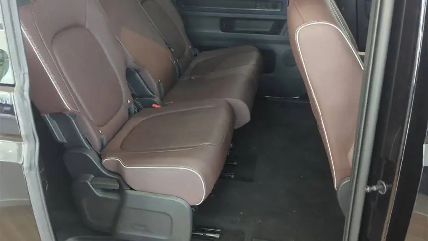 2025 Volkswagen ID.Buzz WVGAWVEB1SH017089