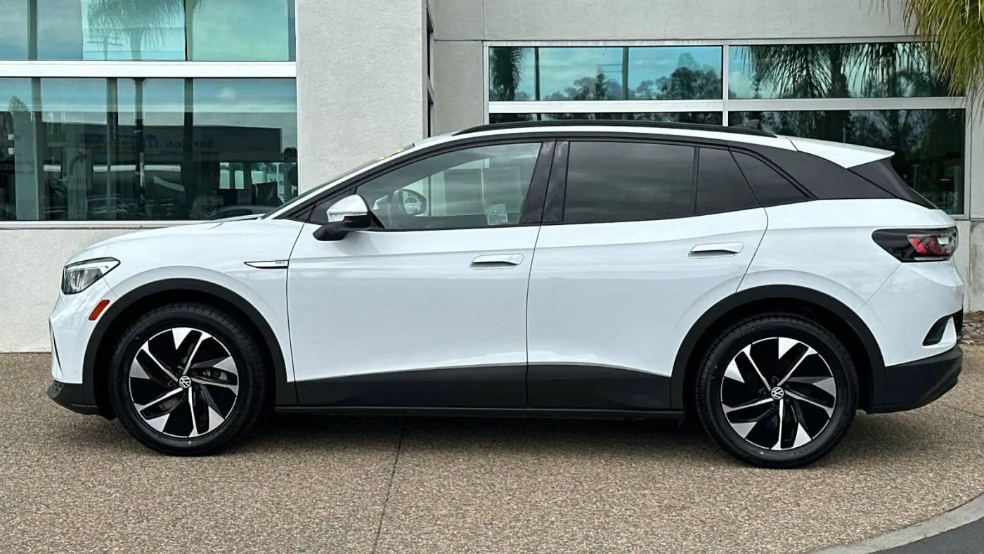 2021 Volkswagen ID.4 WVGRMPE26MP042616