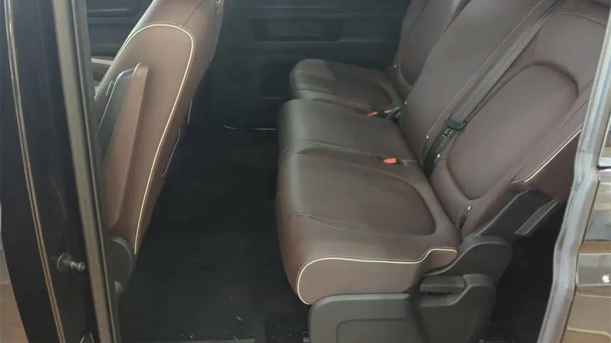 2025 Volkswagen ID.Buzz WVGAWVEB1SH017089