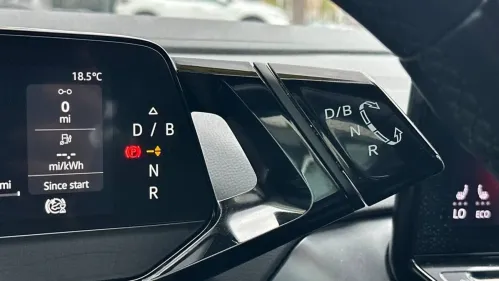 2021 Volkswagen ID.4 WVGRMPE26MP042616