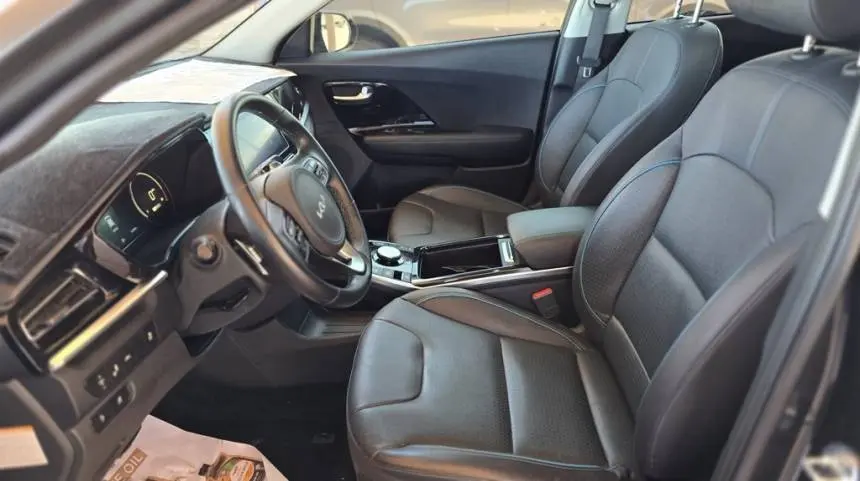 2022 Kia NIRO EV KNDCE3LG7N5136077