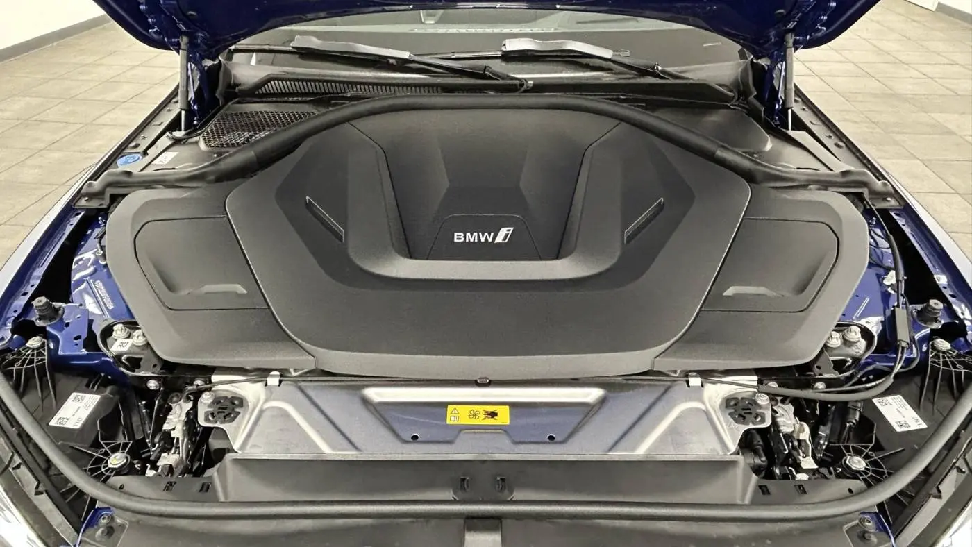 2025 BMW i4 WBY43HD00SFU86809