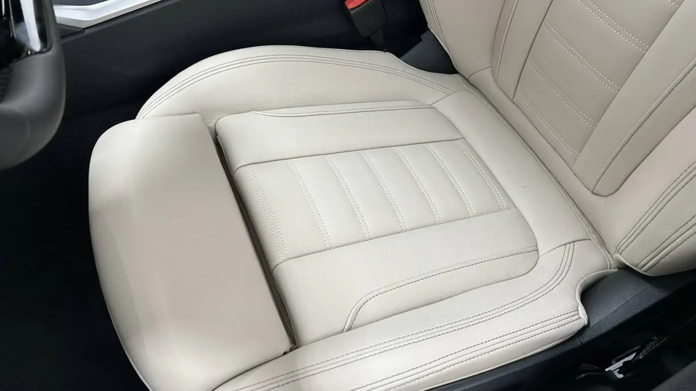 2025 BMW i4 WBY43HD07SFU83518