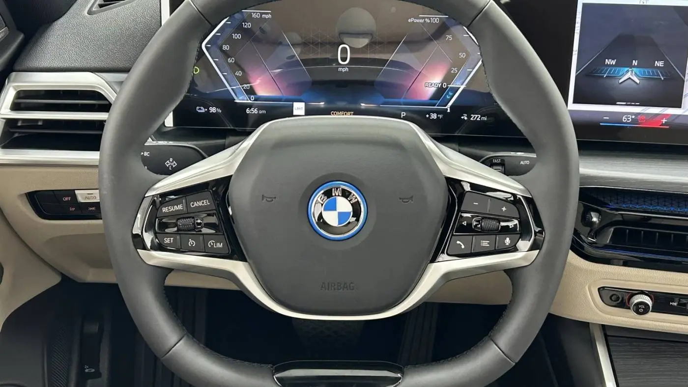 2025 BMW i4 WBY43HD07SFU83518