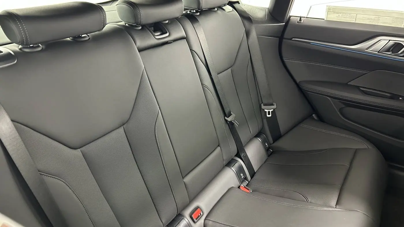 2025 BMW i4 WBY43HD00SFU86809