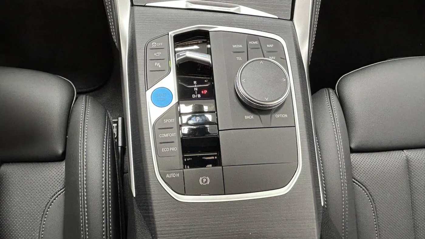 2025 BMW i4 WBY43HD00SFU86809
