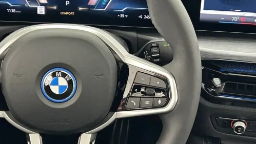 2025 BMW i4 WBY43HD00SFU86809