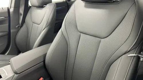 2025 BMW i4 WBY43HD00SFU86809