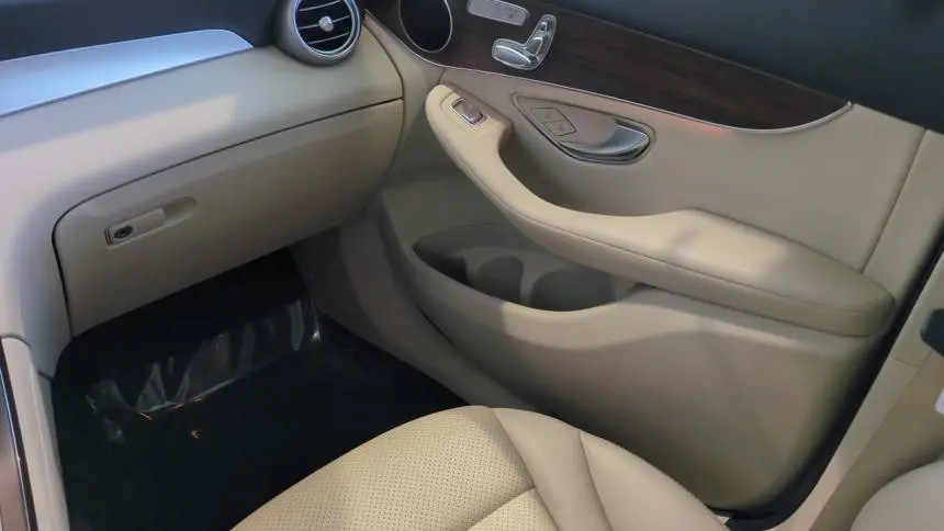 2020 Mercedes GLC 350e 4MATIC W1N0G5DB2LF827111